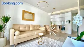 Eastlake Apartman - Image 5