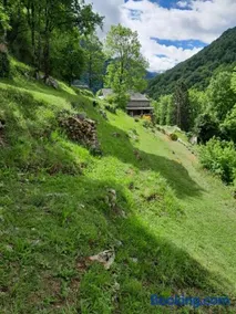 Le vieux vieux manoir de la guardo face au Mont Valier - Image 4