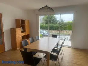 Maison avec piscine chauffée toute l'année - Image 2