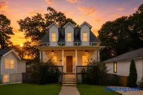 4BR Atlanta Oasis - Hot Tub & Backyard - Image 1