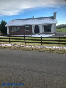 Sherrygrim house, 3 bed bungalow, Stewartstown - Image 2