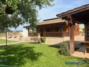 Casa de madera con piscina en Cambrils - Image 1