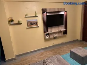 Luxury-Inn Apartment - Image 5