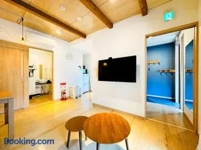 Cozy Cove Hakuba - Image 3