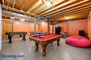 Dog-friendly 6-acre 5BR 3BA home, game room, deck, Wisconsin Dells 10min - Image 3