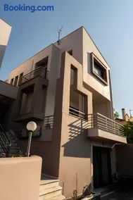 Venetia Luxurious Villa - Image 1