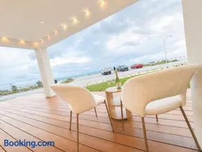 The Absolute Beach House -Luxury Oceanfront Escape - Image 2