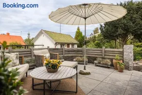 Spacious and exclusive house in Stenungsund SE09109 - Image 1