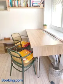 Krásný apartmán u lesa, trolejbus do centra a BVV, parkování zdarma - Image 5
