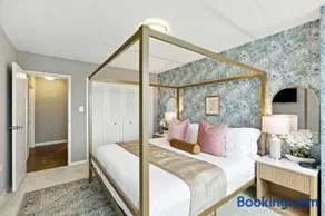 Boutique DCA Unit-Sleeps 7-Free Parking-Great Spot - Image 5