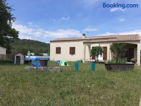 Location villa saisonniere a la campagne - Image 1
