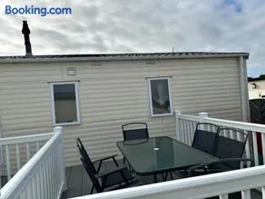 6 Berth Beautiful Caravan - Image 2