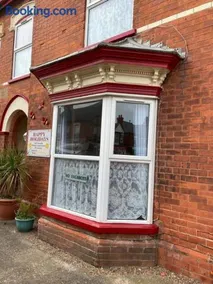 Happy Holiday apartments - Image 1
