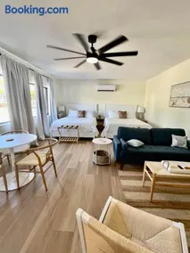 Bougainvilla Seaside Suites - Image 5