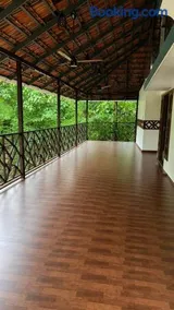 Peaceful retreat in Nelluwaya - Image 2