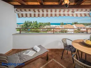 Apartments Špadići - Image 1
