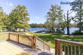 Waterfront Treehouse on the Cape Fear with Dock - Image 2