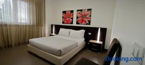 Xenius Apartment - Image 1