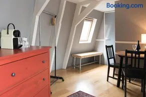 Westerpark Suites - Image 2