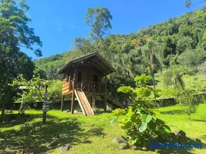 Próximo ao Centro Budista e Gramado - Image 5