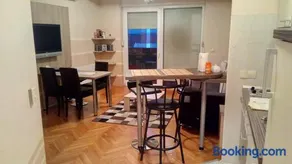 Apartment Viktor,parking - Image 1