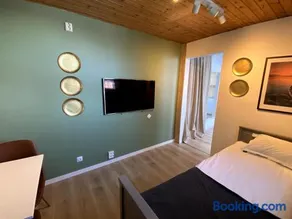 Apartment Golden Touch - Image 1