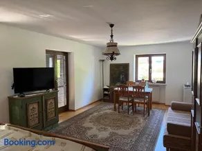 Rustic apartment in spa area of Bad Endorf - Image 1