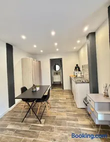 Studio vue sur les clémentiniers - Image 3