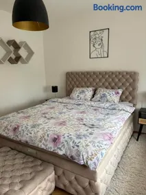 Sweet home 2 - Image 2