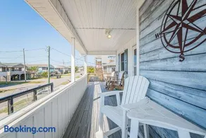 Turtle-ly Beachin' - KDH MP 6, Ocean View, Beach 165 Yds, Sound Access, Year Round Flex Stays - Image 3