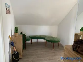 Traumhafte Dachgeschosswohnung - Image 5