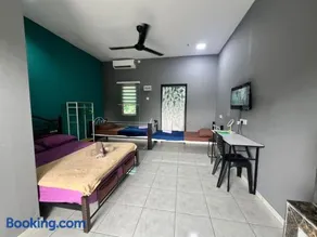 Tok Abu Heritage Roomstay - Image 2