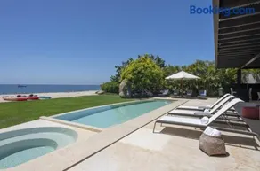 Porta Fortuna Villa Punta Mita Gates - Image 1