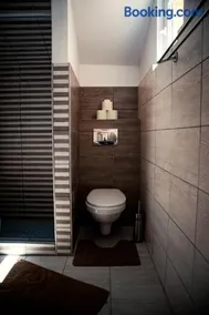 Elekes Apartmans - Image 5