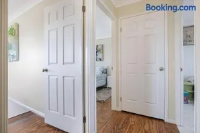 Woody Point hideaway, 3 bedroom townhouse - Image 5