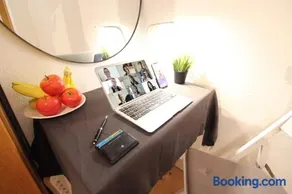 Hotel Ulm Zentrum - Komplettes Zimmer, Hochbett, Android TV & eigenem Bad - perfekt für Familien & Gruppen - Image 5