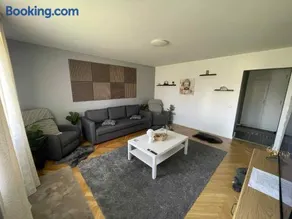Cozy Apartment - Image 3