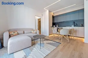 Hauzify I Apartaments Voramar - Image 2