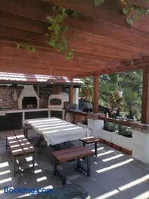 Ala da-apartman sa bazenom - Image 1