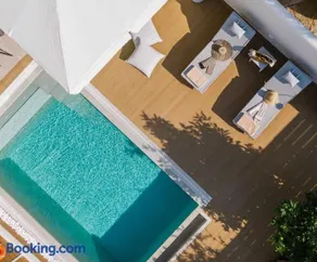 Sea View Luxury Villa White in Blue - Image 1