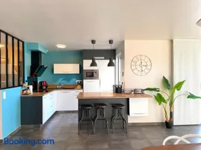 Maison contemporaine avec piscine chauffée - Image 3