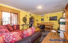 Three Bedroom Holiday Home In Trbounje - Image 1