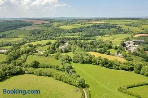 Finest Retreats - Demelza Cottage - Image 1