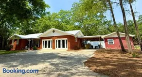The Pecan House - Image 2
