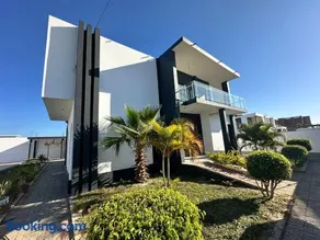 Casa de Hóspedes Villa Nova - Image 1