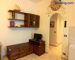 Casaretto Apartment near Hospital Gaslini Genova - Image 1
