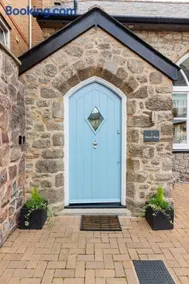 1 Chapel Mews - Image 2