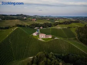 Weingut Brenner am Rossberg - Image 1