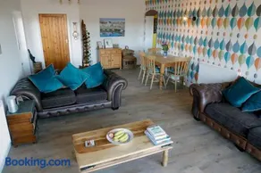 Luxury, Modern Barn Conversion - Image 1