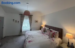 Lavally House - Image 2